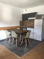 Appartement &agrave; Saint Sorlin d'Arves (St Jean de Maurienne - Les Sybelles)